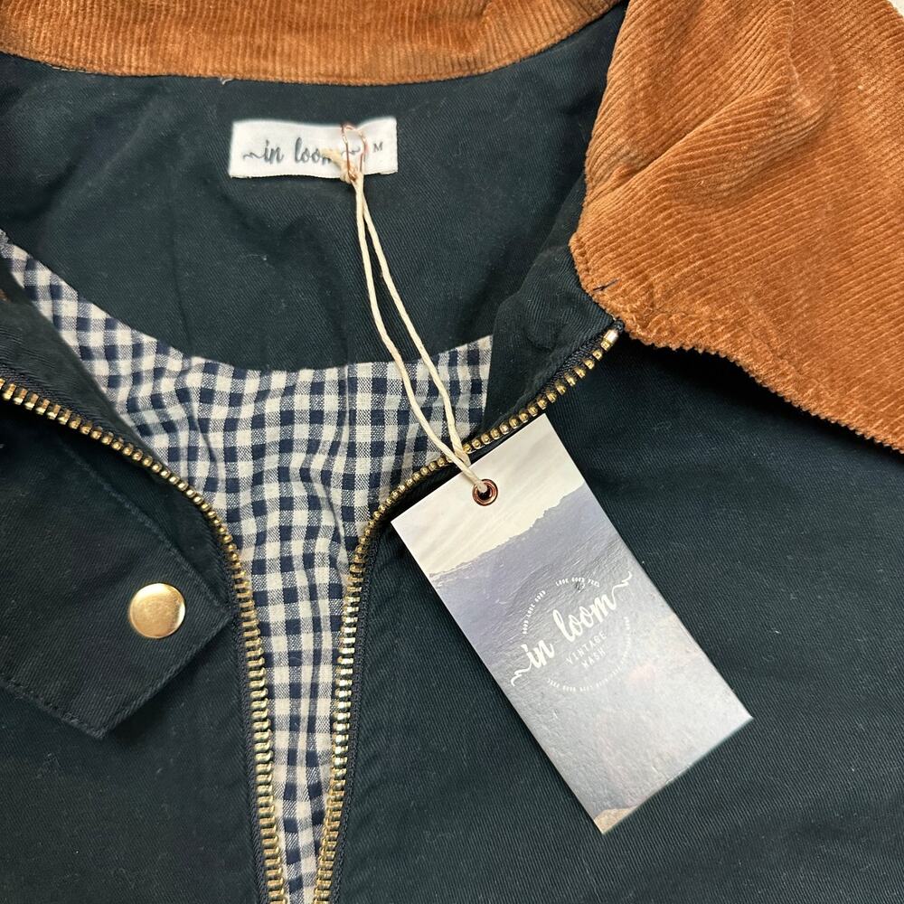 In Loom Vintage Wash Barn Jacket Women's Size M Black Denim Full Zip Chore Coat - Picture 2 of 6